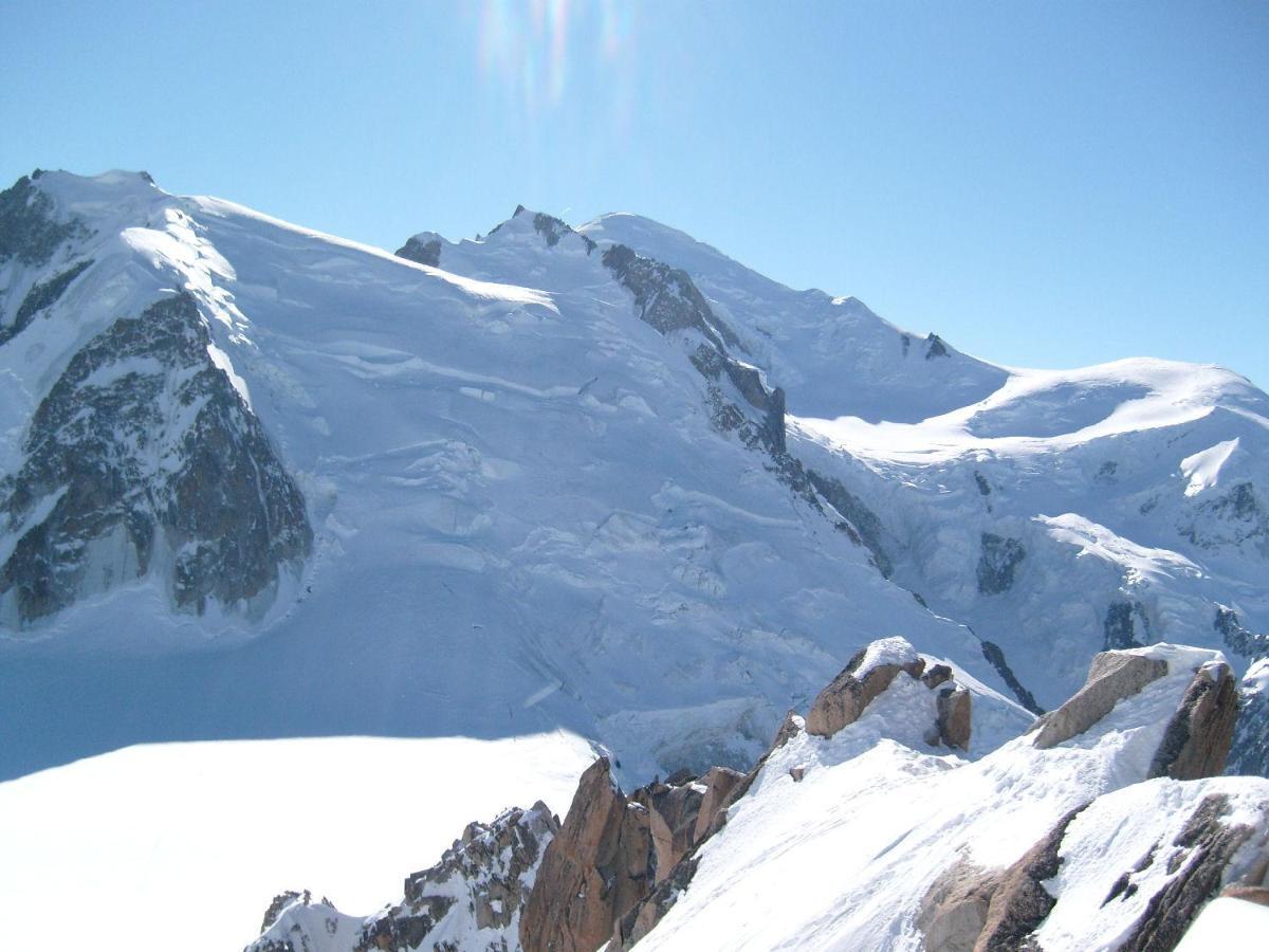 Appartement T2 Chamonix Centre Balcon Vue Mont Blanc ภายนอก รูปภาพ